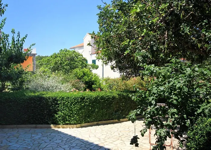 Apartments By The Sea Loviste, Peljesac - 10182
