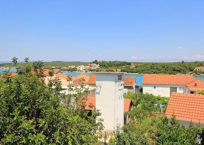 Apartment Apartments By The Sea Loviste, Peljesac - 10182