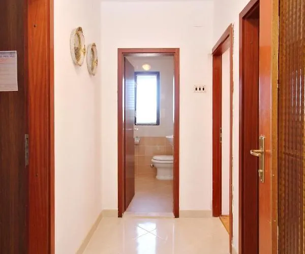 Apartments By The Sea Loviste, Peljesac - 10182 Apartment